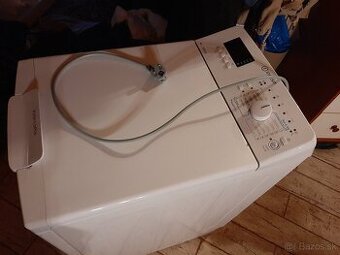 Predám 3 ročnú AUTOMATICKÚ PRAČKU INDESIT na 6 kg
