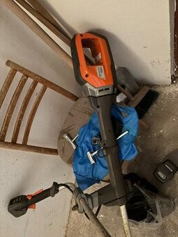 Husqvarna 535iRXT - akumulatorovy krovinorez