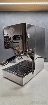 Pákový kávovar ECM Casa V