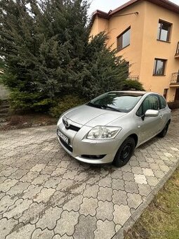 Toyota Auris 1.6 Automat B + LPG