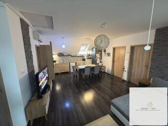 Exkluzívny priestranný podkrovný byt 80m2, s veľkou terasou