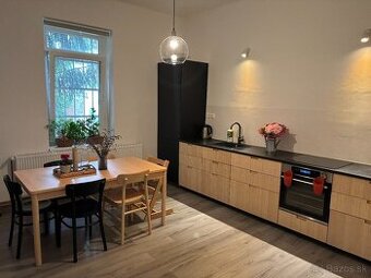 Štýlový veľkometrážny 3 izb. zariadený byt na prenájom