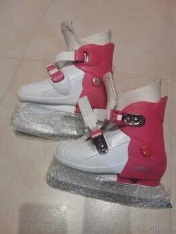 Detské rastúce korčule 32-34