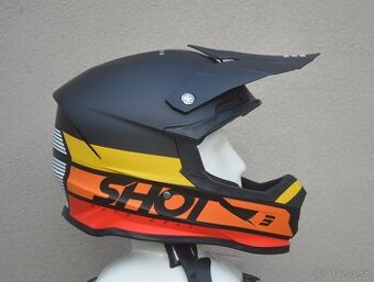 Prilba helma čierno oranžová žltá matná shot