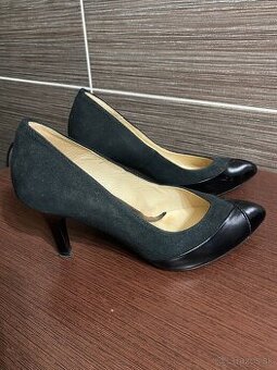 Čierne kožené lodičky 36