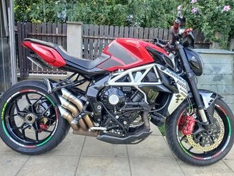 Mv agusta brutale 675