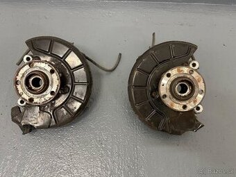 VW Passat B6 přední těhlice