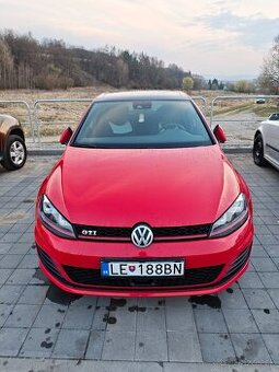 Volkswagen Golf 7 GTI