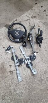 Predám diely z Dacia sandero 2016