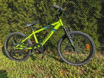 Rockrider ST500 20" neonovo zeleny, 6-9 rokov
