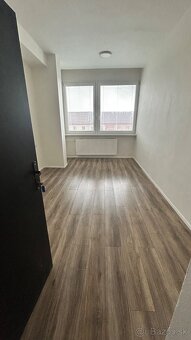 Prenájom kancelárskych priestorov (14-50m2) v centre VK