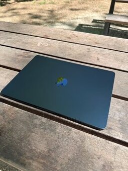 MacBook Air M3 16gb RAM/512gb (midnight)