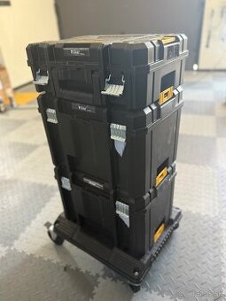 Dewalt Sada kufrov na kolieskach