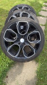 Predám disky R18 so zimnými pneumatikami – 225/40 R18