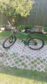 Zelený bicykel Kellys Viper
