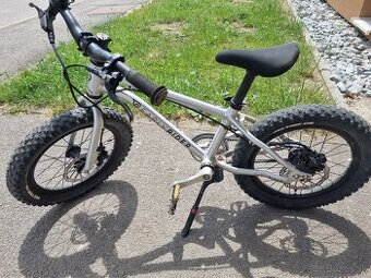 Early Rider Seeker