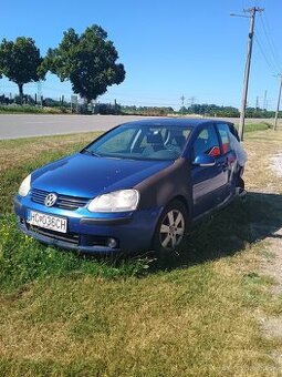 Predám VW golf 5. 2,0L ..103kw..4 motion
