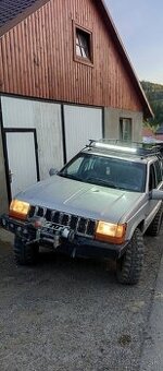 Jeep grand Cherokee 5.2 v8