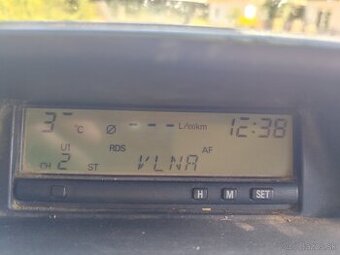 Mitsubishi Pajero Pinin displej