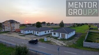 VR 360: Novostavba veľkého 4i bungalovu - holodomu s tepelný