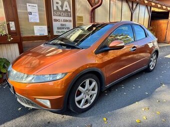 Honda Civic 1,8i