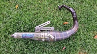 Ladeny vyfuk GIANNELLI ,SKUTER