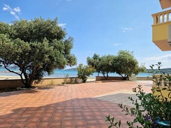 ☀Vodice(HR)-Zariadený 3 izbový apartmán len 20m od mora ☀