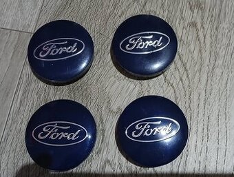 Ford krytky stredov kolies a Ford olej 5W20