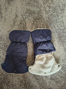 Tmavomodré rukavice na kočík