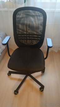 Polohovateľné kancelárske stoličky