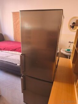 Chladnička s mrazničkou