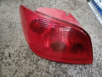 Zadné lave svetlo peugeot 307 Hatchback