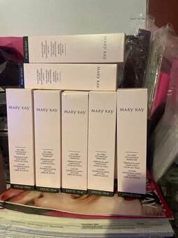 Mary kay odličovač očí