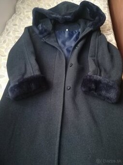 Kabát tmavomodrý a čierny