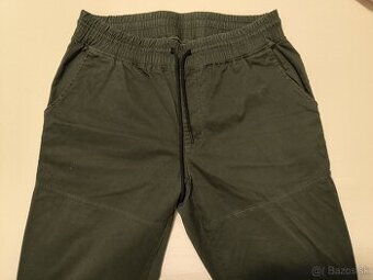 Tmavozelené pánske nohavice, veľ. L