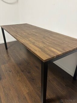 Kancelarsky, pisaci stol