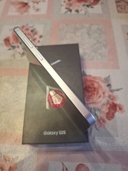 SAMSUNG GALAXY S25 5G