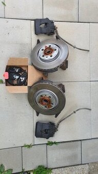 Octavia 1 otoč, tehlica, brzdy