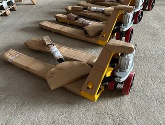 Paletový vozík 2500kg / Paletak 2,5T
