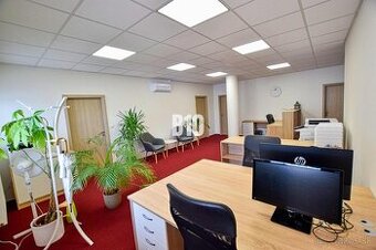 PRENÁJOM: Moderne kancelárske priestory Čadca centrum-144m2