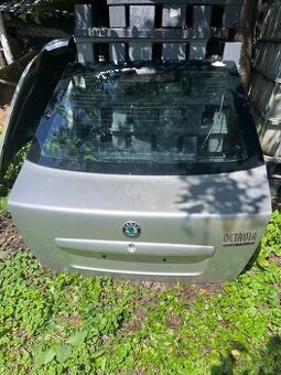 5-te dvere Octavia 1 komplet