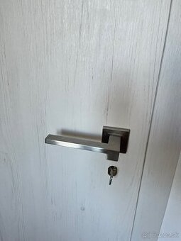 Nova kľučka na dvere strieborna 7 ks