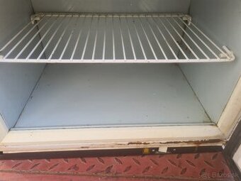 Mraznička menšia 50 litrov