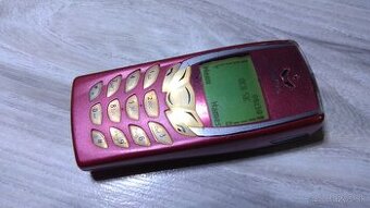 NOKIA 8310