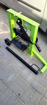 Lamacka dlazba-kamen