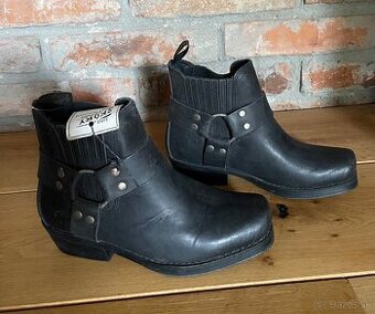Nové, celokožené kozačky č 37, čierne