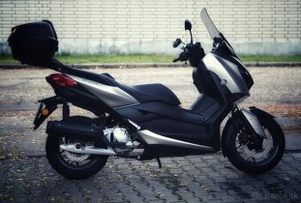 Yamaha X-Max 125