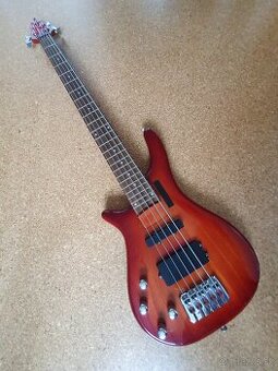 Predam lavacku el. basgitaru znacky Shine