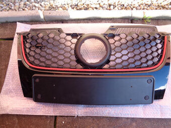 Maska chladiča VW Golf 5 GTI