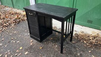 Predám starožitný písací stolík